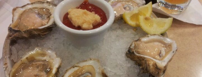 42nd Street Oyster Bar is one of Nickさんのお気に入りスポット.