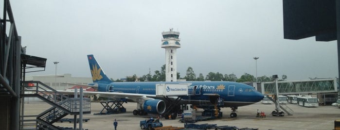 Международный аэропорт Нойбай (HAN) is one of Airports I've Been To.