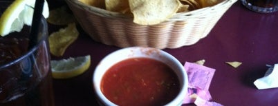 Sundance Mexican Restaurant is one of สถานที่ที่ Natalie ถูกใจ.