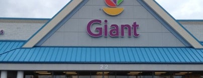 Super Giant is one of Stores.