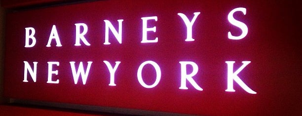 Barneys New York is one of Tempat yang Disukai Dewana.