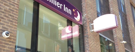 Premier Inn London City Old Street is one of Tempat yang Disukai @WineAlchemy1.