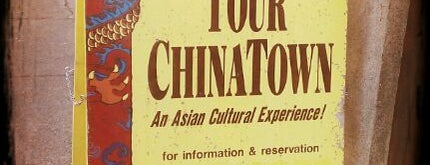 Chinatown Discovery Tours is one of Locais salvos de Byrdie.