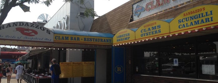 Randazzo's Clam Bar is one of Restaurants (New York, NY).