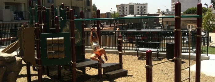 Memorial Park is one of Paulette’s Liked Places.