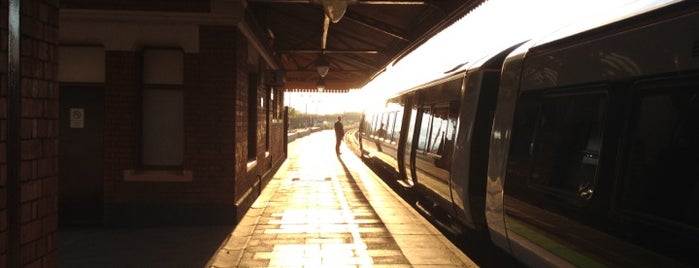 Tyseley Railway Station (TYS) is one of Tempat yang Disukai Elliott.