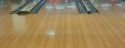 Pin House Bowling is one of Tempat yang Disukai BetulB..