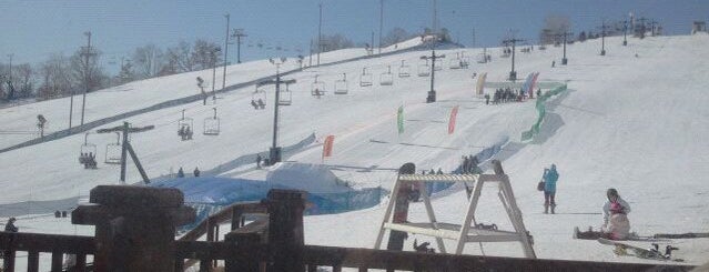 Buck Hill Ski & Snowboard is one of Fun with Kids in Twin Cities.