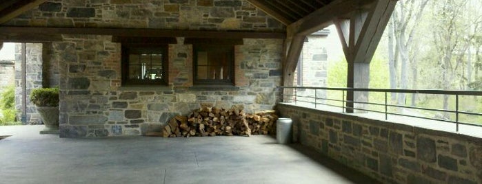 Blue Hill at Stone Barns is one of Top Date Spots.