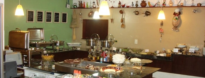 Tamarindo Restaurante is one of สถานที่ที่บันทึกไว้ของ George.