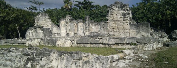 Zona Arqueológica El Rey is one of Explore the Mayan Paradise: Cancún #4sqCities.