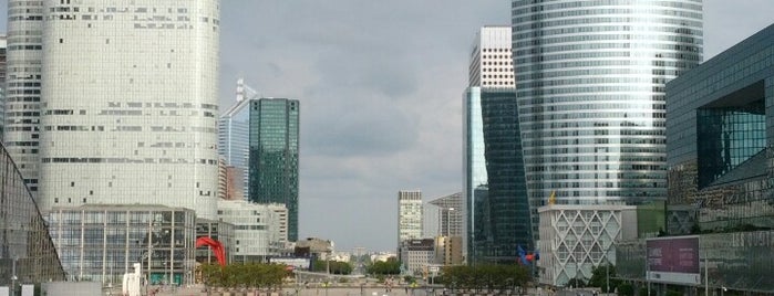 Parvis de la Défense is one of Paris.