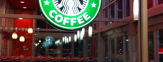 Starbucks is one of Locais curtidos por AKB.