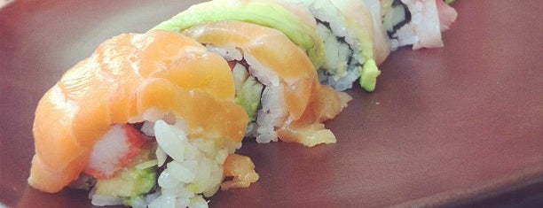 Sushi & More is one of Orte, die Karen gefallen.