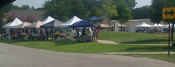 Pearland Old Townsite Farmers Market is one of Houston Area Family Fun.