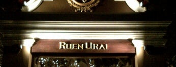 Ruen Urai is one of Top Tables 2013.