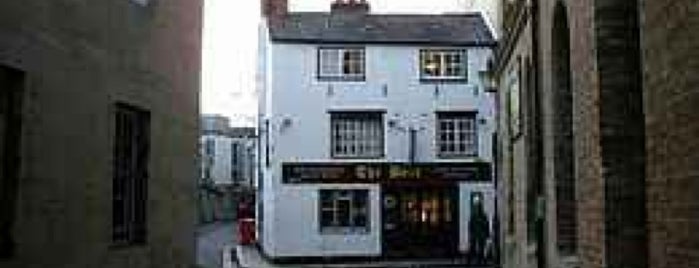 The Bear Inn is one of The Dog’s Bollocks’ Oxford and Oxfordshire.