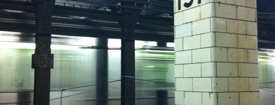 MTA Subway - 157th St (1) is one of Locais curtidos por Albert.
