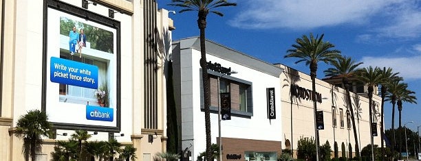 The Grove is one of CitySights LA Hollywood Loop.