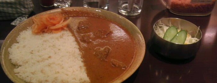 カレー王国 けらら is one of Favorite curries in Tokyo.