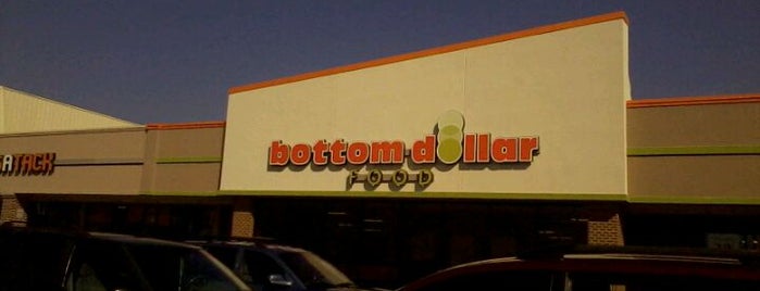 Bottom Dollar Food is one of JJ : понравившиеся места.