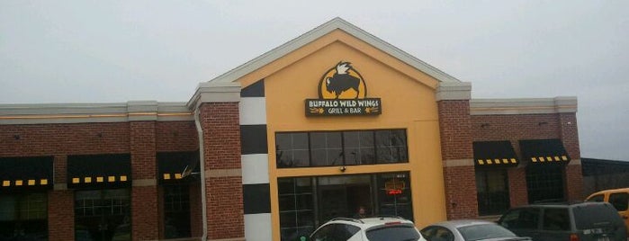 Buffalo Wild Wings is one of Ferdinandさんのお気に入りスポット.