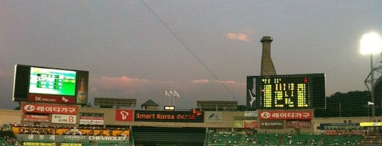 Incheon SSG Landers Field is one of KBO Baseball Stadiums for Triple play badge.