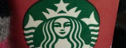 Starbucks is one of Lieux qui ont plu à Valerie.