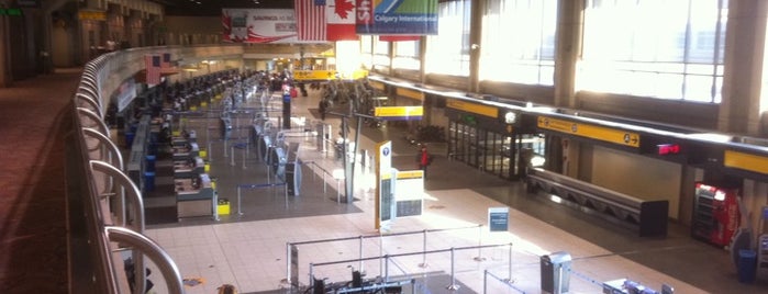 Calgary International Airport (YYC) is one of Airports I've Been To.