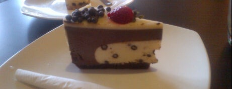 Cheese Cake Factory is one of Cheese Cake Factory in Indonesia.