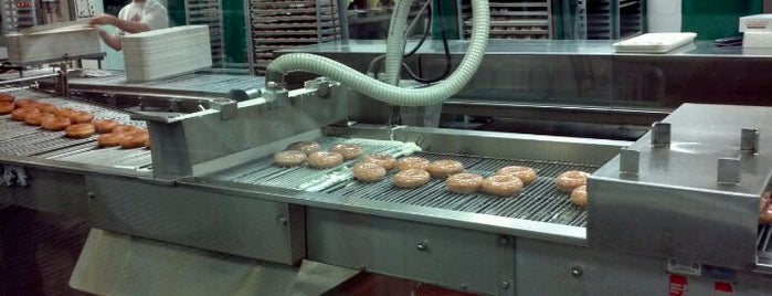 Krispy Kreme Doughnuts is one of doughnut shops.