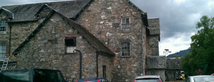 The Drovers Inn is one of Scotland.