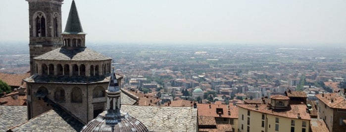 Bergamo Città Alta is one of Путешествие.