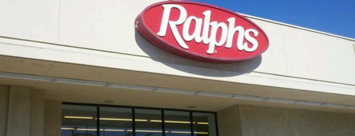 Ralphs is one of Tempat yang Disukai jenny.
