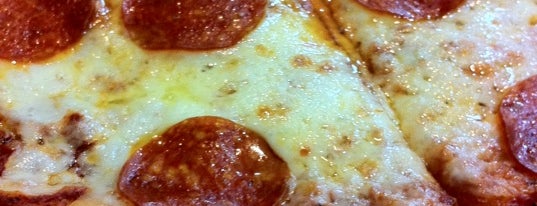 Parkrow Deli & Pizzeria is one of Pizzaiolo.