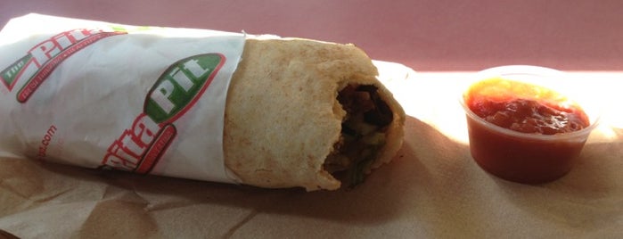 Pita Pit is one of Orte, die Matt gefallen.