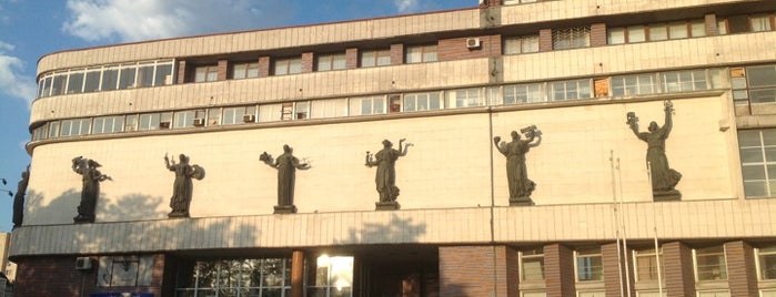 Центральный дом художника is one of Київ.