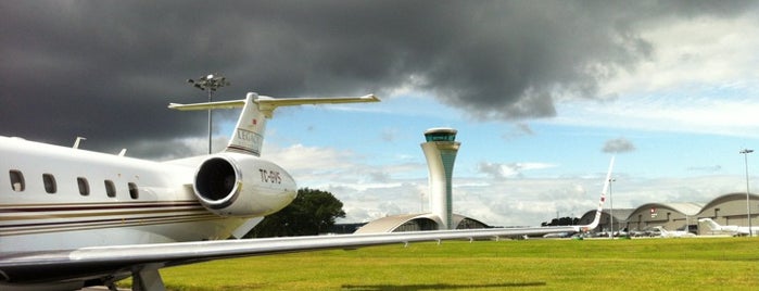 Farnborough Airport (FAB) is one of Pippa’s Liked Places.