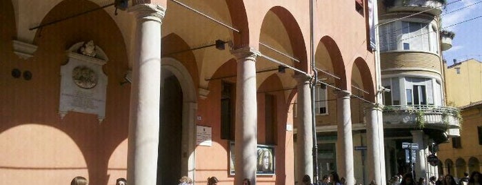 Pinacoteca Nazionale di Bologna is one of Visitare Bologna.
