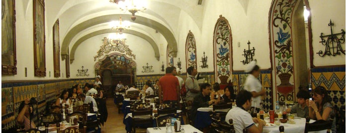 Café de Tacuba is one of El Centro.