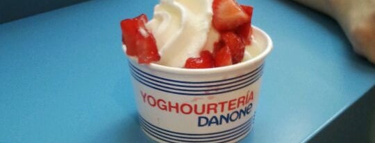La Yoghourtería by Danone is one of Veniceさんのお気に入りスポット.