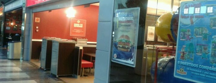 Burger King is one of Tempat yang Disukai Angel.