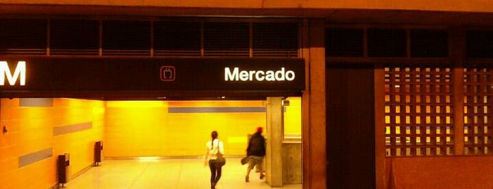 Metro - Mercado is one of Sistema Metro de Caracas - Linea 3.