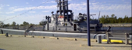 Great Lakes Naval Memorial And Museum is one of Submarines.