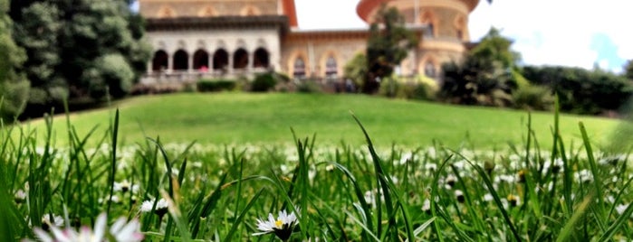 Palácio de Monserrate is one of Lisbon Favorites.