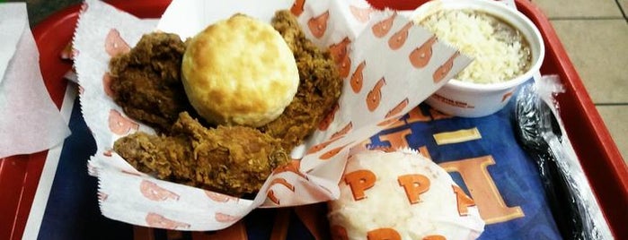 Popeyes Louisiana Kitchen is one of Dan’s Liked Places.