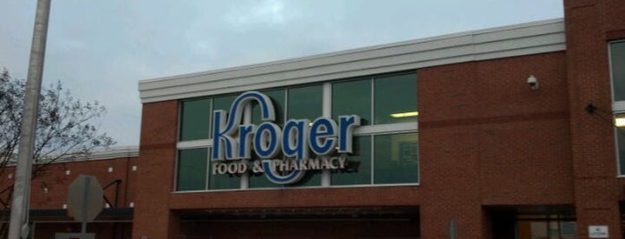 Kroger is one of Lugares favoritos de Ashley.