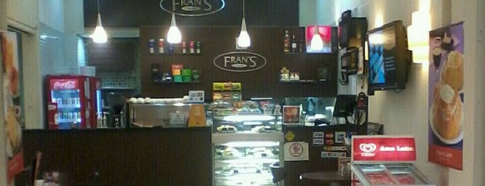 Fran's Café is one of Tempat yang Disimpan Victor.