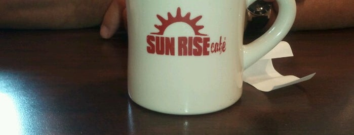 Sunrise Cafe is one of Joanna’s Liked Places.