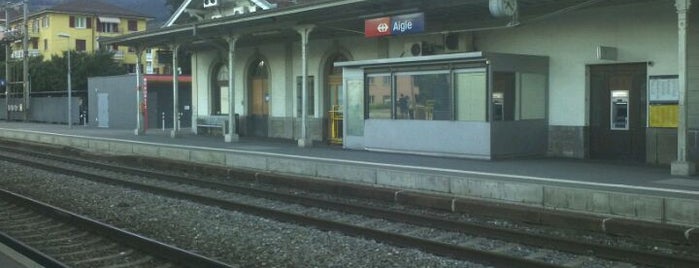 Bahnhof Aigle is one of Bahnhöfe.